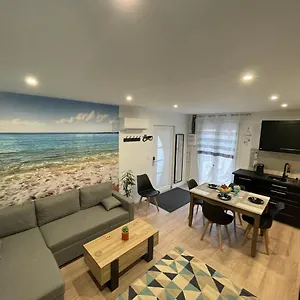  Appartement Petit Chateau