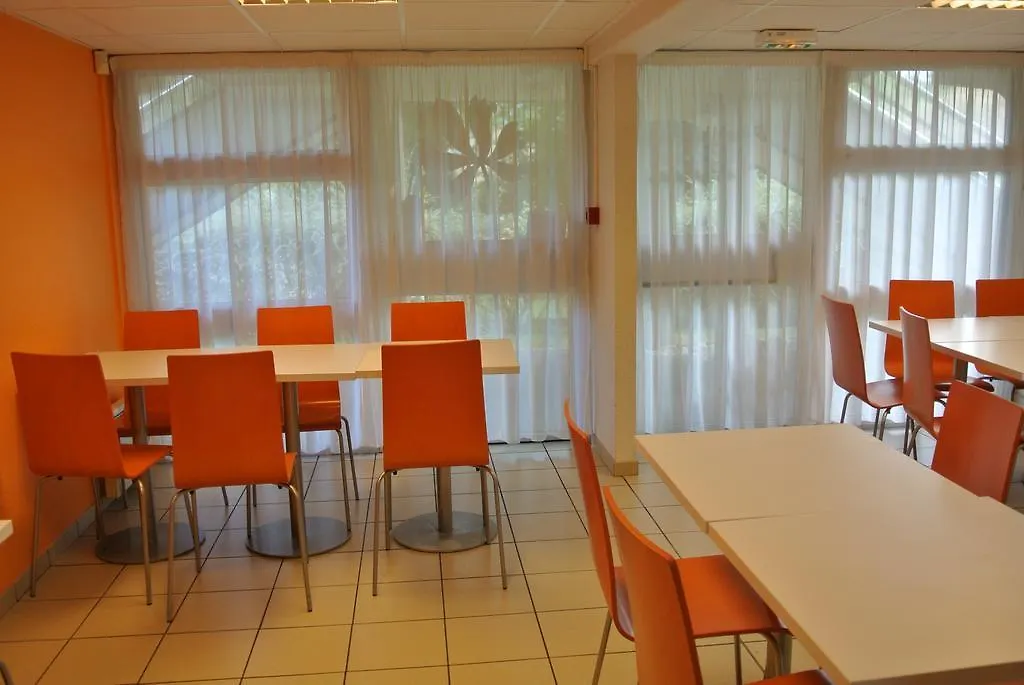 Hotel Premiere Classe Lyon Sud - Chasse Sur Rhône